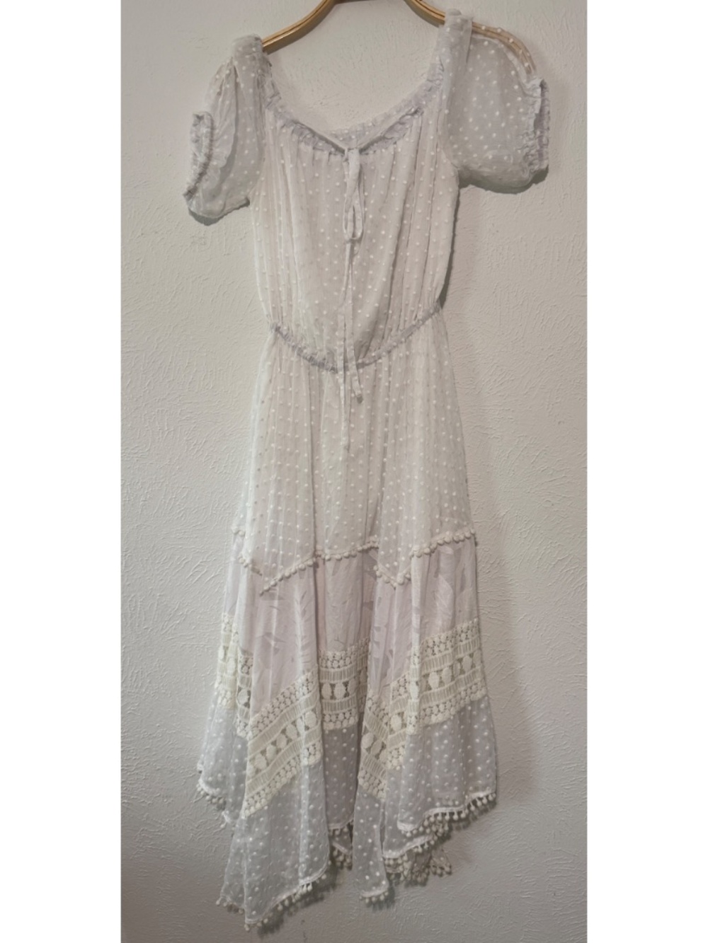 Eva Mendes NYC Boho Off Shoulder Lace White Maxi Dress, M - Picture 2 of 12